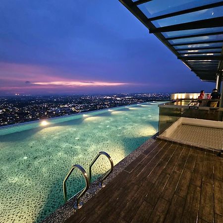 Quartz Residence - Melaka Extérieur photo