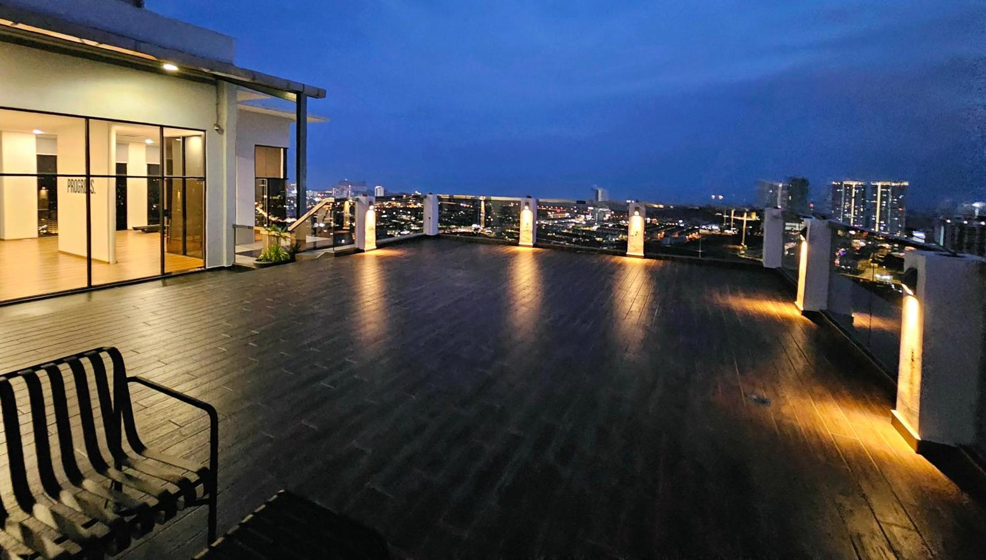 Quartz Residence - Melaka Extérieur photo